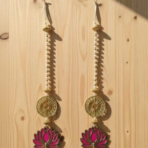 Yugalkishor Shringar - Shubh Kamal (Divine Lotus) Latkans